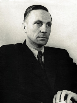 Юрий Владимирович МУРОМЦЕВ