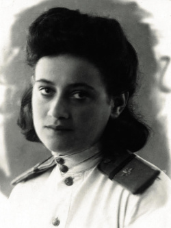 Ольга Абрамовна АНТОНОВА