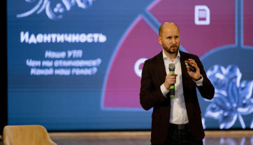 Евгений Стодушный встретился с гнесинцами