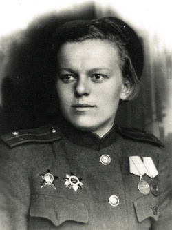 Зинаида Власовна (Власьевна) КРЕСЛАВСКАЯ