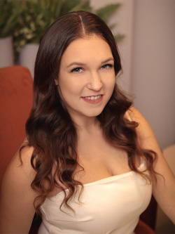 Полина Стасова