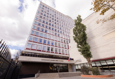 Музыкальное училище имени Гнесиных, ул. Поварская, д. 38