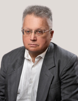 Плотников Петр Алексеевич